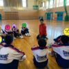 カラダnoスクールにて中学生にスポーツ指導をする株式会社代表取締役川谷響